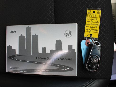 Used 2019 Buick Encore Sport Touring FWD image 50