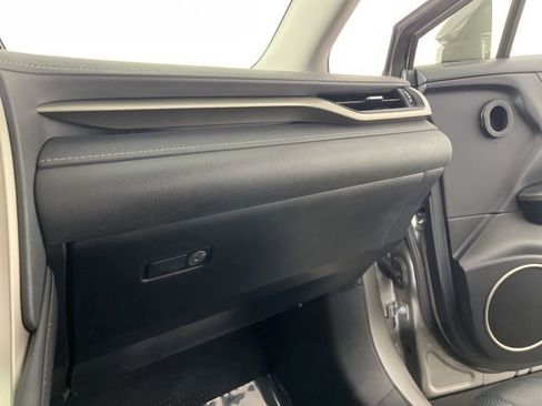 Used 2019 Lexus RX 450hL Luxury image 40