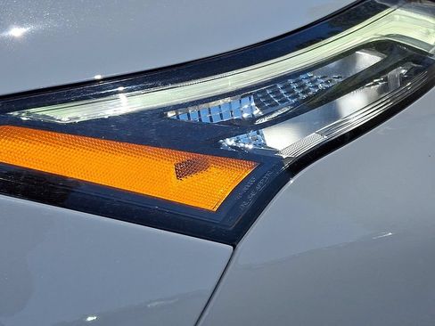 Certified 2023 Nissan Rogue SL w/ SL Premium Package AWD/4WD image 9