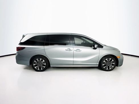 Used 2026 Honda Odyssey Elite image 9