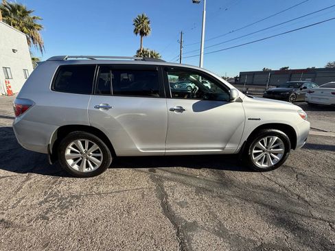 Used 2010 Toyota Highlander Limited image 6