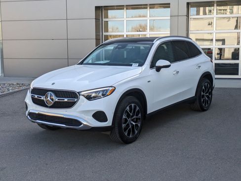 New 2025 Mercedes-Benz GLC 350e 4MATIC image 8