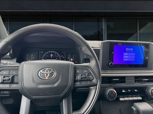 Used 2024 Toyota Tacoma SR image 3