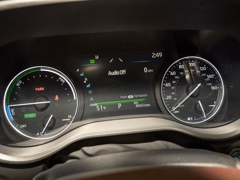 Used 2022 Toyota Sienna Platinum image 20