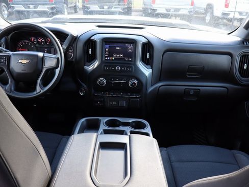 Used 2024 Chevrolet Silverado 2500 Custom w/ Custom Value Package image 14