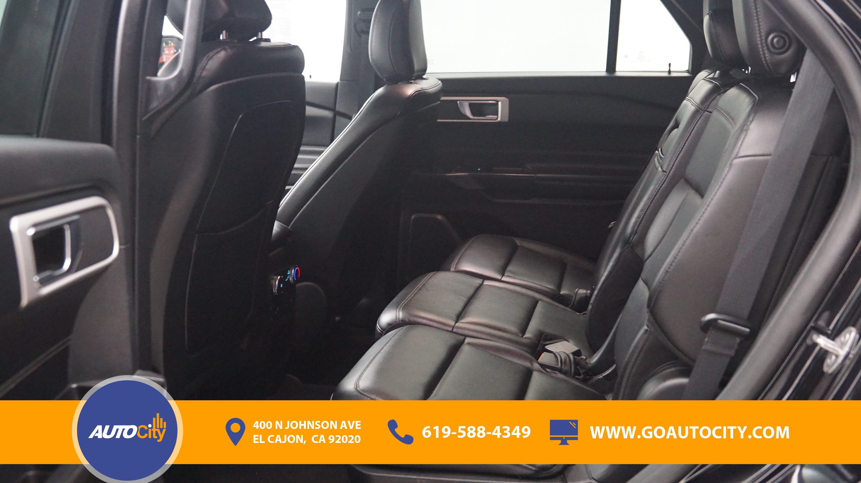 Used 2020 Ford Explorer XLT w/ Equipment Group 202A RWD image 14