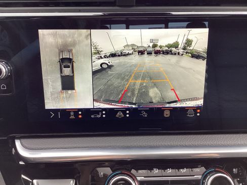 Used 2024 GMC Sierra 3500 Denali w/ Denali Reserve Package AWD/4WD image 22