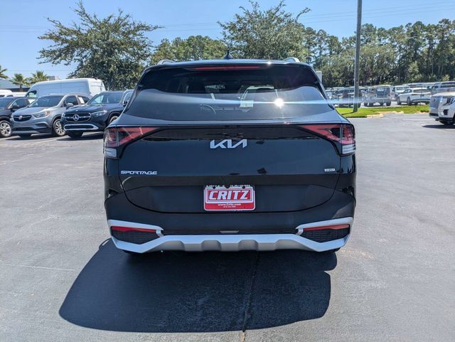Used 2023 Kia Sportage EX AWD/4WD image 6