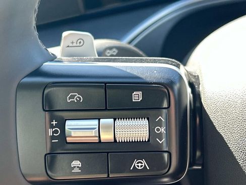 New 2026 Hyundai Ioniq 9 Calligraphy image 32