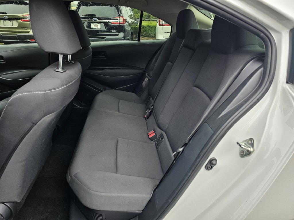 Used 2024 Toyota Corolla LE FWD image 15