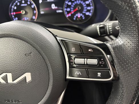 Used 2023 Kia Forte GT-Line w/ GT-Line Premium Package FWD image 19