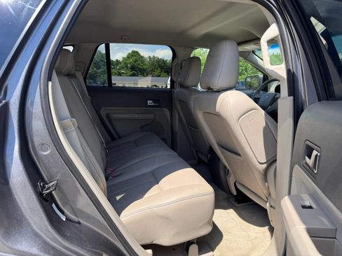 Used 2010 Ford Edge Limited FWD image 24