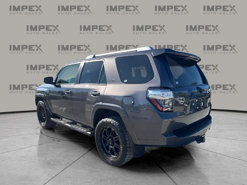 Used 2017 Toyota 4Runner SR5 Premium AWD/4WD image 3