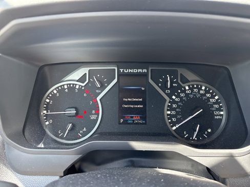 Used 2022 Toyota Tundra SR5 w/ Advanced Technology Package image 9