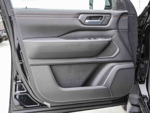 New 2026 Nissan Armada PRO-4X AWD/4WD image 25