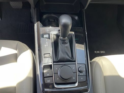 Used 2024 MAZDA CX-30 AWD 2.5 S w/ Preferred Package image 13