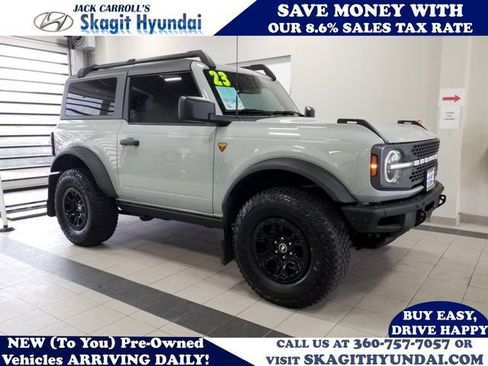 Used 2023 Ford Bronco Badlands w/ Sasquatch Package image 1