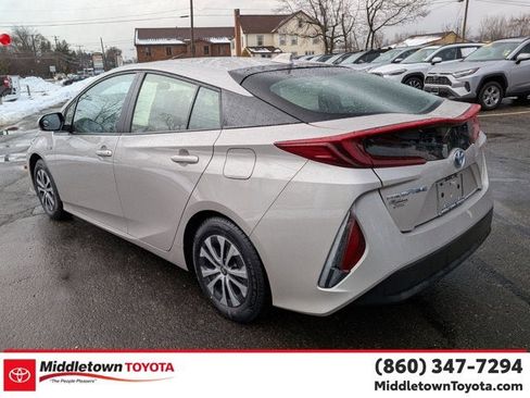 Certified 2022 Toyota Prius Prime LE image 5