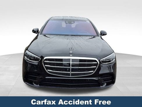 Used 2022 Mercedes-Benz S 580 4MATIC Sedan image 3