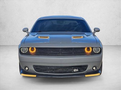 Used 2017 Dodge Challenger R/T Scat Pack image 2