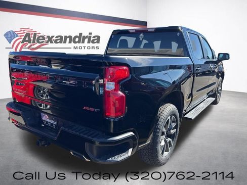 Used 2023 Chevrolet Silverado 1500 RST AWD/4WD image 5