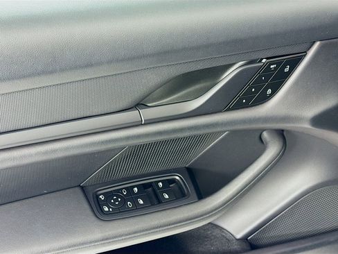 Certified 2023 Porsche Taycan 4S image 11