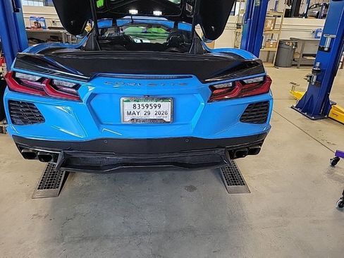 Used 2021 Chevrolet Corvette Stingray Premium Cpe w/ Z51 Performance Package RWD image 6