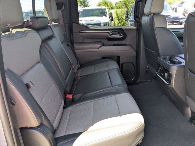 Used 2024 Chevrolet Silverado 1500 ZR2 w/ Technology Package AWD/4WD image 29