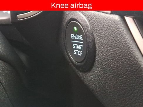 Used 2022 Ford Escape SE w/ Cold Weather Package image 25