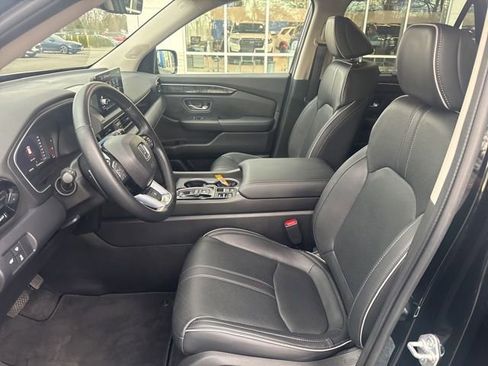 Used 2023 Honda Pilot Elite image 20