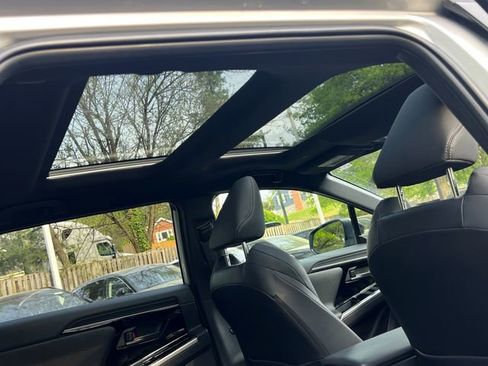 Used 2024 Toyota bZ4X XLE w/ Weather Package image 13