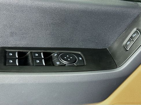 Used 2024 Ford F350 XLT image 21