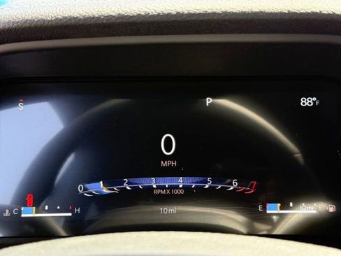 New 2025 Jeep Grand Cherokee L Limited w/ Black Appearance Package image 22