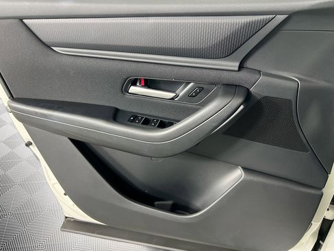 Used 2025 MAZDA CX-90 3.3 Turbo w/ Select Package image 18