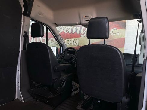 Used 2023 Ford Transit 250 Medium Roof AWD w/ Load Area Protection Package image 18