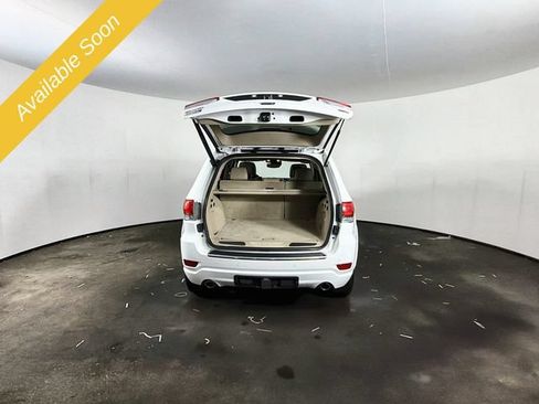 Used 2019 Jeep Grand Cherokee Overland w/ Jeep Active Safety Group AWD/4WD image 26