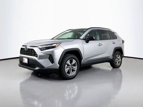 Certified 2025 Toyota RAV4 LE AWD/4WD image 3