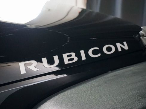 Used 2013 Jeep Wrangler Unlimited Rubicon w/ Connectivity Group image 44