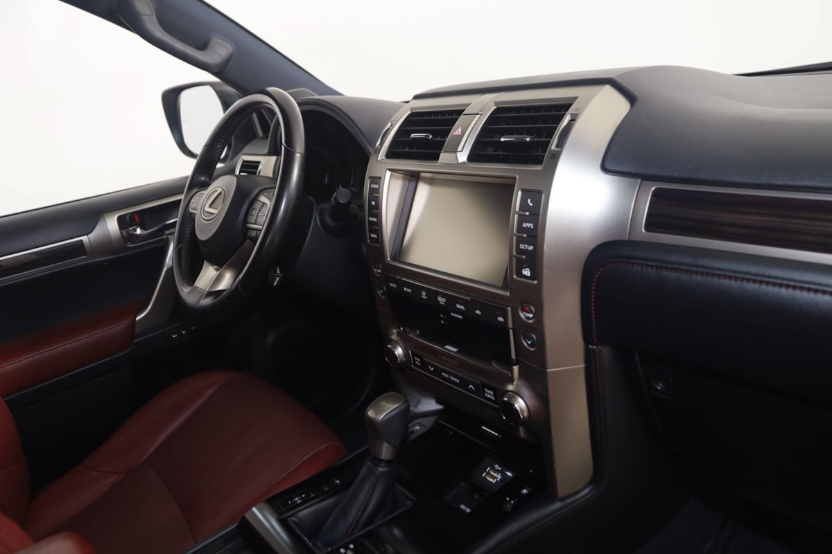 Used 2021 Lexus GX 460 w/ Accessory Package AWD/4WD image 41