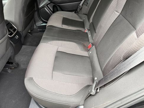 Used 2023 Subaru Outback Premium AWD/4WD image 17