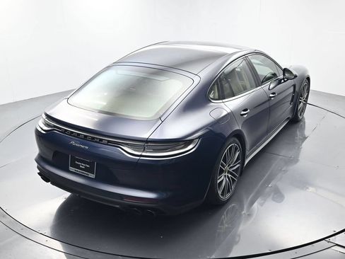 Certified 2023 Porsche Panamera Platinum Edition RWD image 40