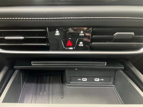 New 2026 Volkswagen Atlas SE image 15