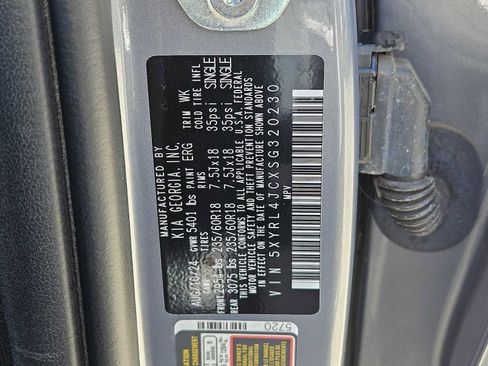 Certified 2025 Kia Sorento S image 23