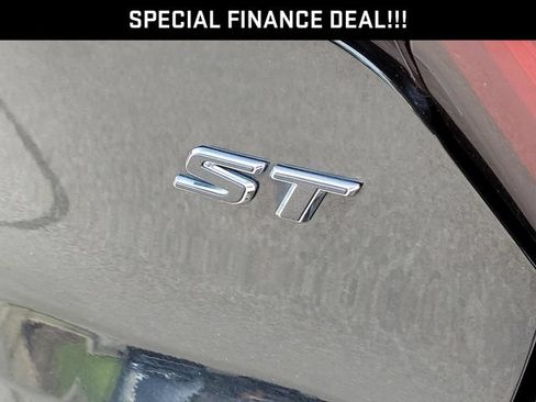 Used 2024 Buick Encore GX Sport Touring AWD/4WD image 5