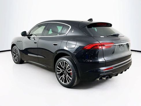 Used 2023 Maserati Grecale GT image 4