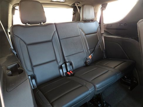 Used 2023 Chevrolet Tahoe High Country image 31