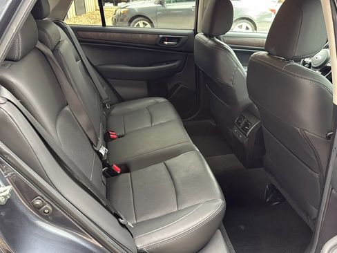 Used 2015 Subaru Outback 2.5i Limited AWD/4WD image 20