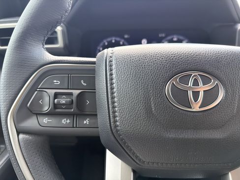 New 2026 Toyota 4Runner Limited AWD/4WD image 27