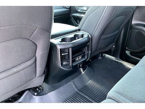 Used 2026 RAM 1500 Big Horn AWD/4WD image 12