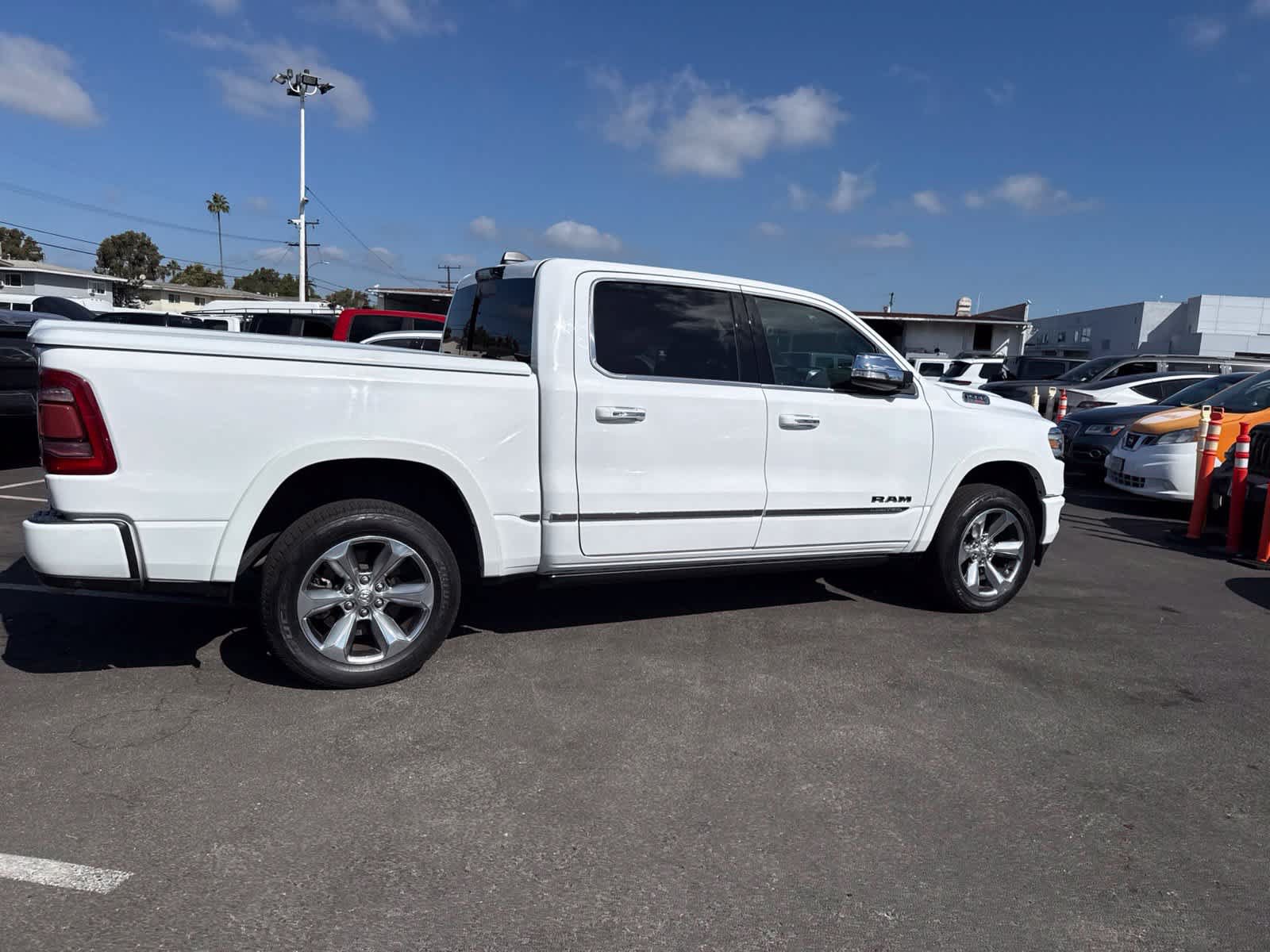 Used 2022 RAM 1500 Limited AWD/4WD image 11